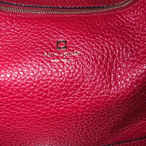 Kate Spade NY Red Pebbled Leather Hobo Bag w/Gold Keychain 15” x 11” x 3” EUC - Picture 4 of 14
